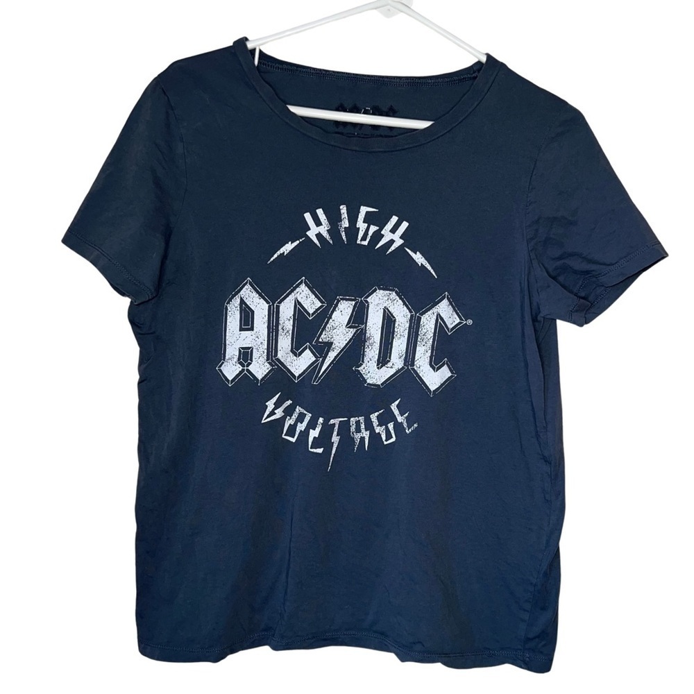 AC/DC Women’s High Voltage Gray Cotton Crewneck T-shirt Size Large